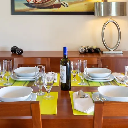 House - με μεγάλο κήπο Holiday home