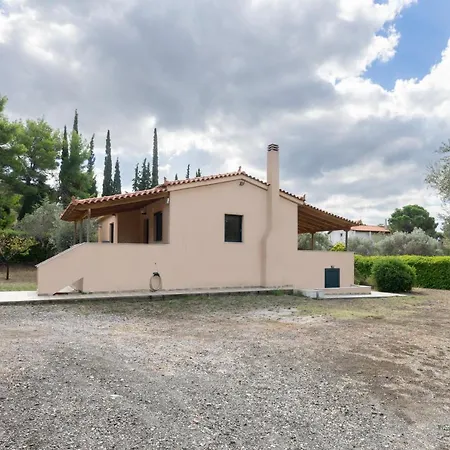 House - με μεγάλο κήπο Holiday home *