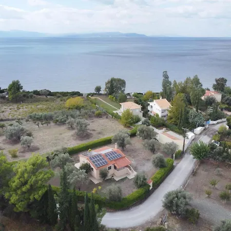 House - με μεγάλο κήπο Holiday home *